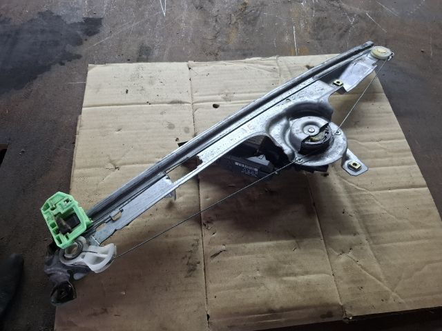 bontott RENAULT SCÉNIC II Jobb első Ablakemelő Szerkezet (Elektromos)