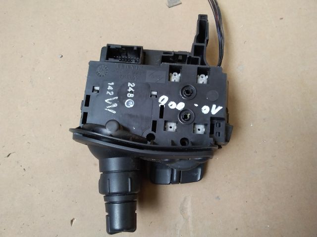 bontott RENAULT SCÉNIC II Jobb első Ablaktörlő Kar