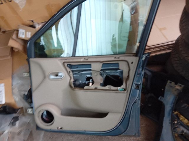 bontott RENAULT SCÉNIC II Jobb első Ajtó (Részeivel)