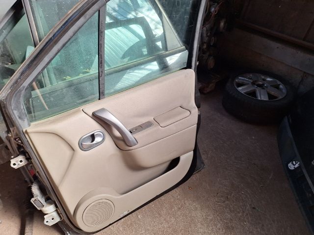 bontott RENAULT SCÉNIC II Jobb első Ajtó (Részeivel)