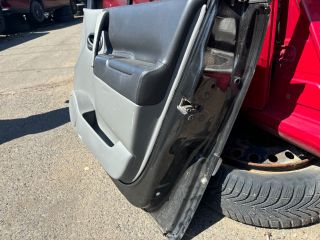 bontott RENAULT SCÉNIC II Jobb első Ajtó (Részeivel)