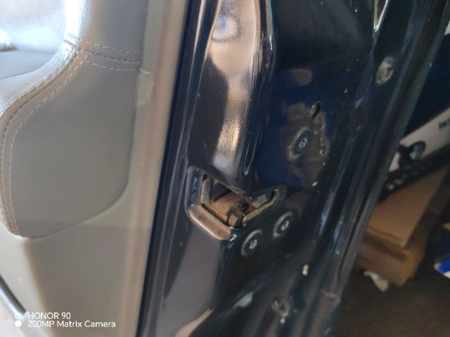 bontott RENAULT SCÉNIC II Jobb első Ajtó (Részeivel)