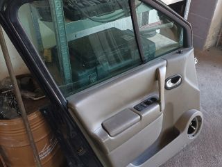 bontott RENAULT SCÉNIC II Jobb első Ajtó (Részeivel)