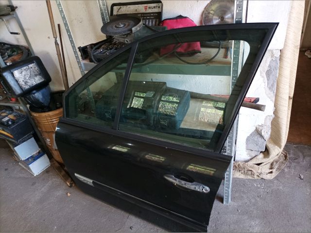 bontott RENAULT SCÉNIC II Jobb első Ajtó (Részeivel)