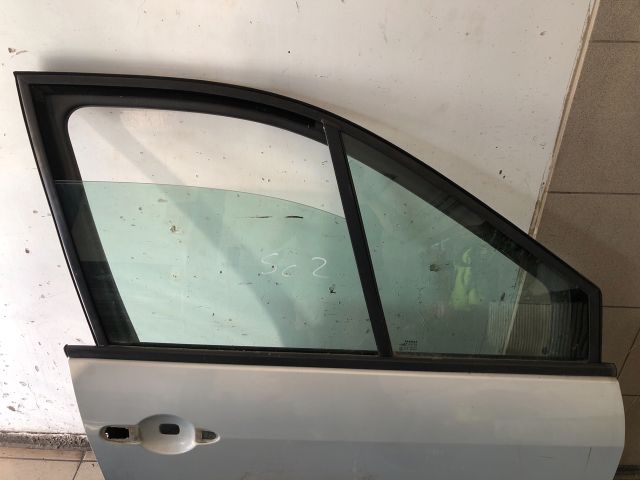 bontott RENAULT SCÉNIC II Jobb első Ajtó (Üres lemez)