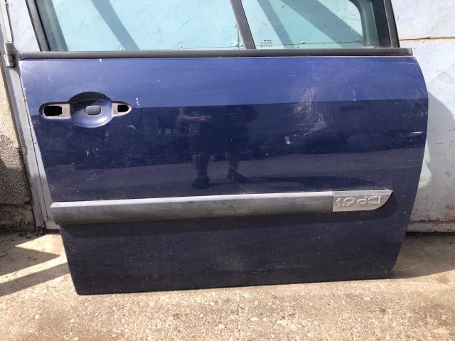 bontott RENAULT SCÉNIC II Jobb első Ajtó (Üres lemez)