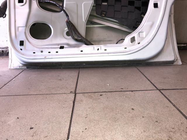 bontott RENAULT SCÉNIC II Jobb első Ajtó (Üres lemez)