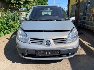 bontott RENAULT SCÉNIC II Jobb első Ajtó (Üres lemez)