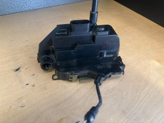 bontott RENAULT SCÉNIC II Jobb első Ajtózár