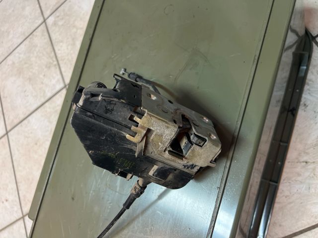 bontott RENAULT SCÉNIC II Jobb első Ajtózár