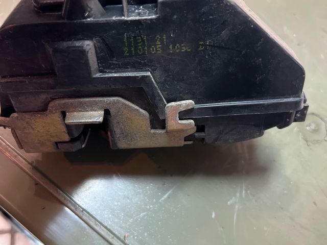 bontott RENAULT SCÉNIC II Jobb első Ajtózár