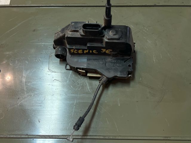 bontott RENAULT SCÉNIC II Jobb első Ajtózár