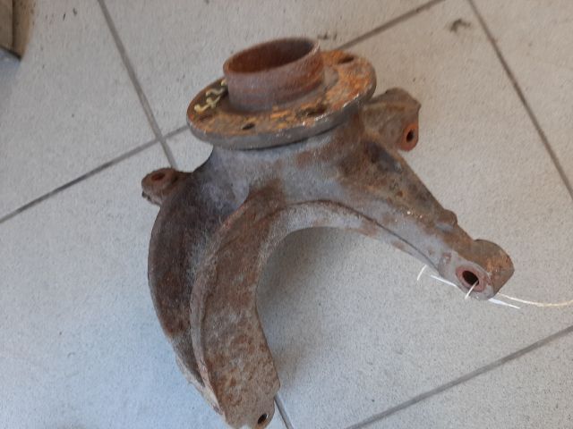 bontott RENAULT SCÉNIC II Jobb első Csonkállvány Kerékaggyal