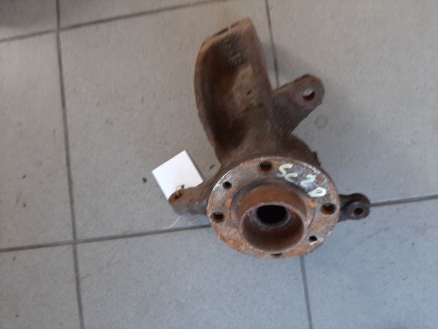 bontott RENAULT SCÉNIC II Jobb első Csonkállvány Kerékaggyal