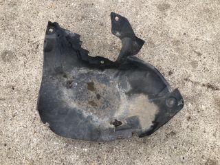 bontott RENAULT SCÉNIC II Jobb első Első Dobbetét (Kerékjárati, Műanyag)