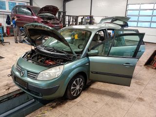 bontott RENAULT SCÉNIC II Jobb első Fixüveg (Ajtóban)