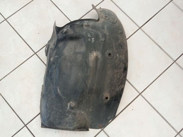 bontott RENAULT SCÉNIC II Jobb első Hátsó Dobbetét (Kerékjárati, Műanyag)