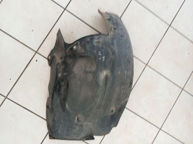 bontott RENAULT SCÉNIC II Jobb első Hátsó Dobbetét (Kerékjárati, Műanyag)