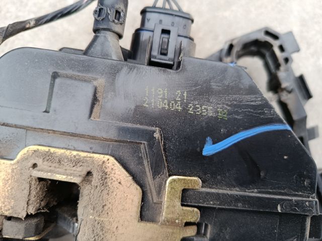 bontott RENAULT SCÉNIC II Jobb első Központizár Motor