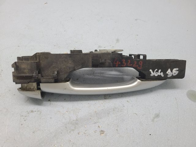 bontott RENAULT SCÉNIC II Jobb első Külső Kilincs