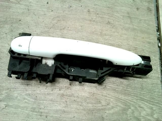 bontott RENAULT SCÉNIC II Jobb első Külső Kilincs