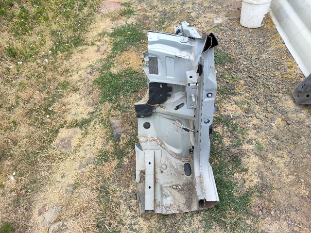 bontott RENAULT SCÉNIC II Jobb első Negyed Karosszéria Csomag