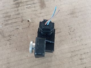 bontott RENAULT SCÉNIC II Jobb első Oldal Ütközés Érzékelő