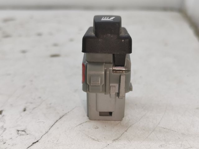 bontott RENAULT SCÉNIC II Jobb első Ülésfűtés Kapcsoló