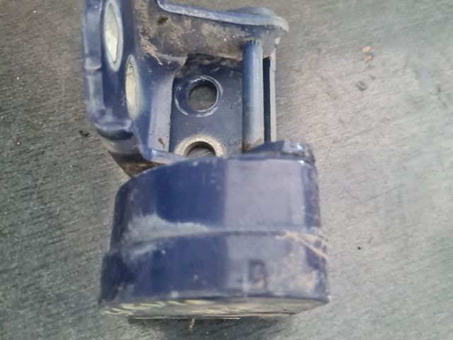 bontott RENAULT SCÉNIC II Jobb első Zsanér