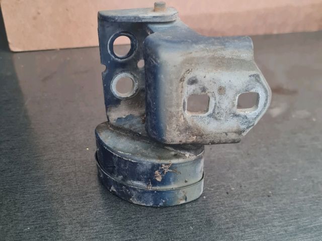 bontott RENAULT SCÉNIC II Jobb első Zsanér