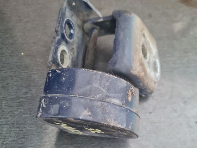 bontott RENAULT SCÉNIC II Jobb első Zsanér