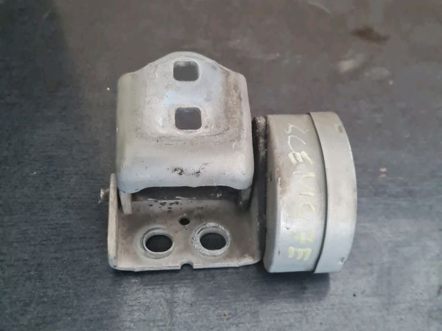 bontott RENAULT SCÉNIC II Jobb első Zsanér