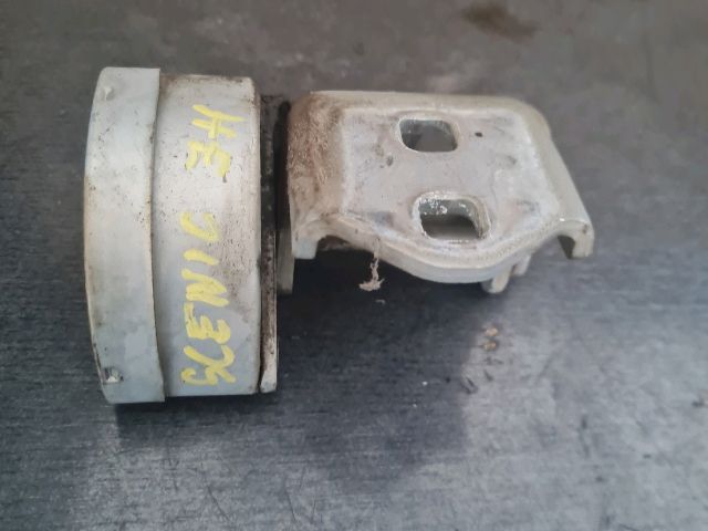 bontott RENAULT SCÉNIC II Jobb első Zsanér