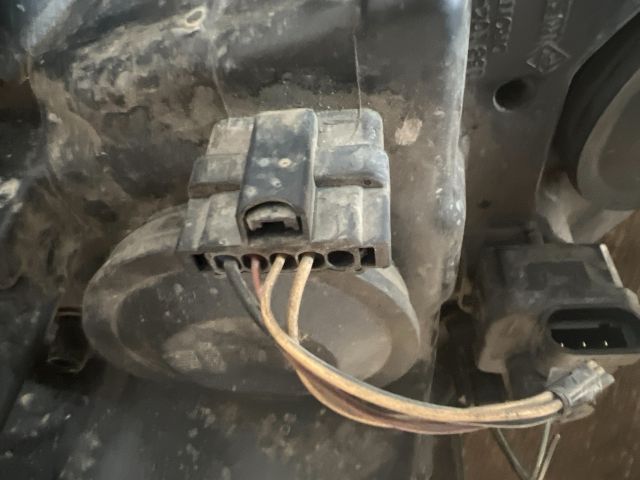 bontott RENAULT SCÉNIC II Jobb Fényszóró