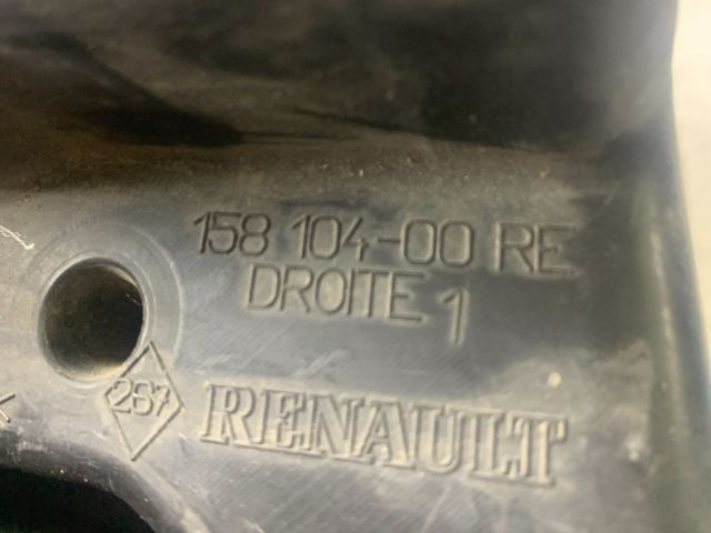 bontott RENAULT SCÉNIC II Jobb Fényszóró