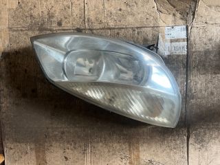 bontott RENAULT SCÉNIC II Jobb Fényszóró
