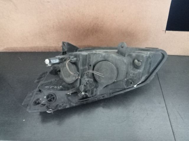 bontott RENAULT SCÉNIC II Jobb Fényszóró