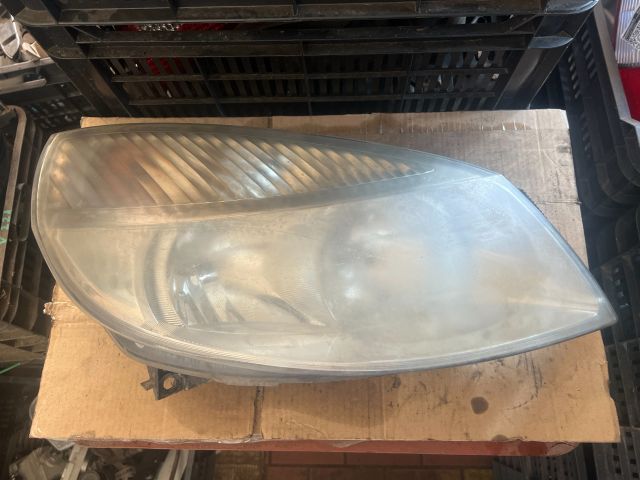 bontott RENAULT SCÉNIC II Jobb Fényszóró