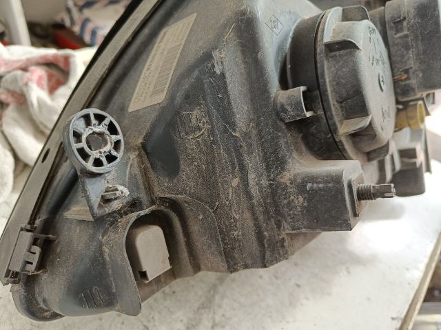 bontott RENAULT SCÉNIC II Jobb Fényszóró