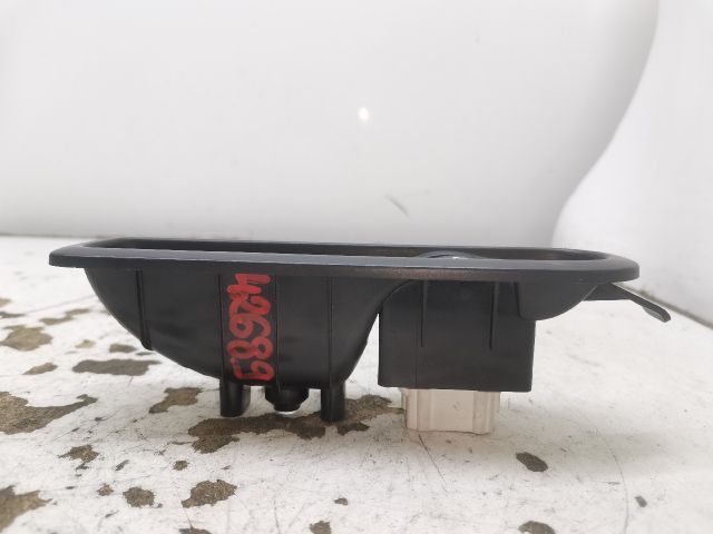 bontott RENAULT SCÉNIC II Jobb hátsó Ablakemelő Kapcsoló