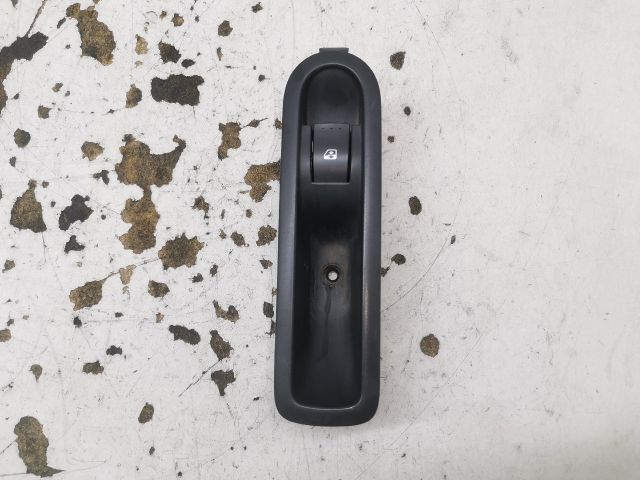 bontott RENAULT SCÉNIC II Jobb hátsó Ablakemelő Kapcsoló