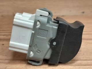 bontott RENAULT SCÉNIC II Jobb hátsó Ablakemelő Kapcsoló