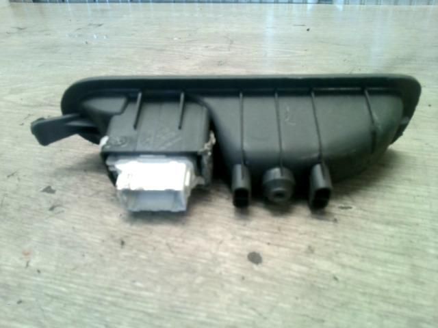 bontott RENAULT SCÉNIC II Jobb hátsó Ablakemelő Kapcsoló