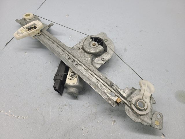 bontott RENAULT SCÉNIC II Jobb hátsó Ablakemelő Szerkezet (Elektromos)