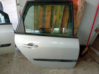 bontott RENAULT SCÉNIC II Jobb hátsó Ajtó (Részeivel)