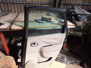 bontott RENAULT SCÉNIC II Jobb hátsó Ajtó (Részeivel)