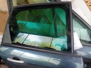 bontott RENAULT SCÉNIC II Jobb hátsó Ajtó (Részeivel)