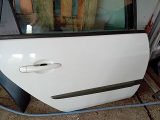 bontott RENAULT SCÉNIC II Jobb hátsó Ajtó (Részeivel)