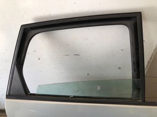 bontott RENAULT SCÉNIC II Jobb hátsó Ajtó (Üres lemez)