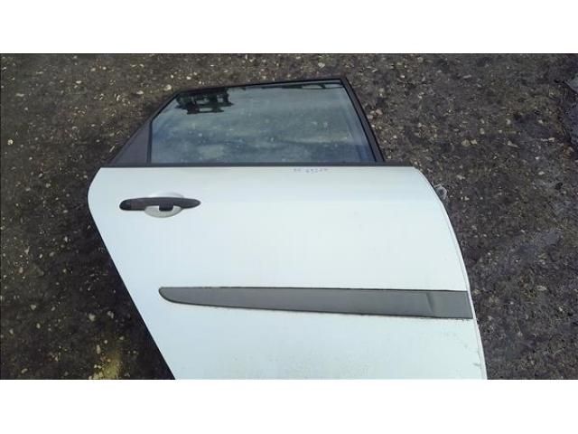 bontott RENAULT SCÉNIC II Jobb hátsó Ajtó (Üres lemez)
